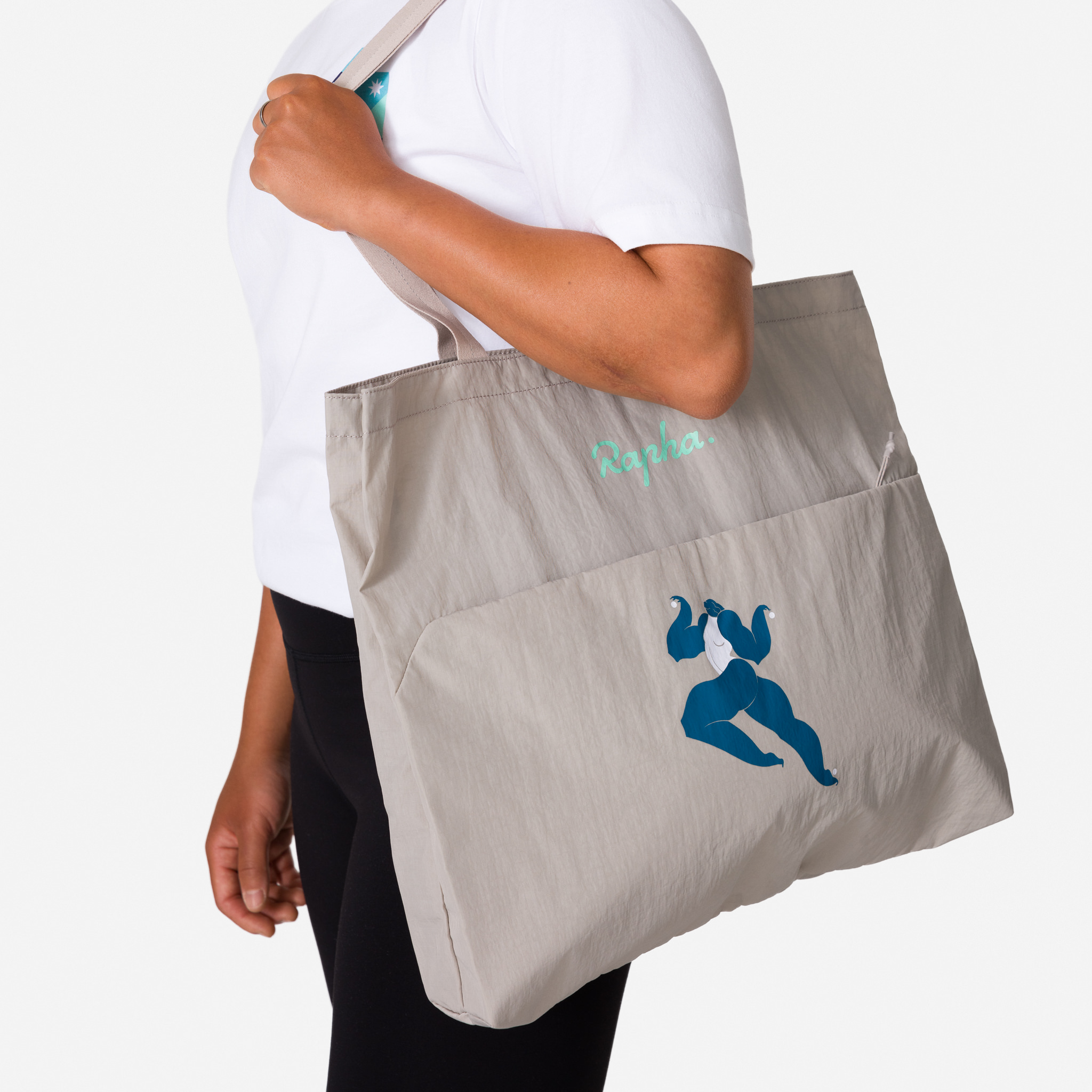 W100 - Tech Tote - Kelly Anna